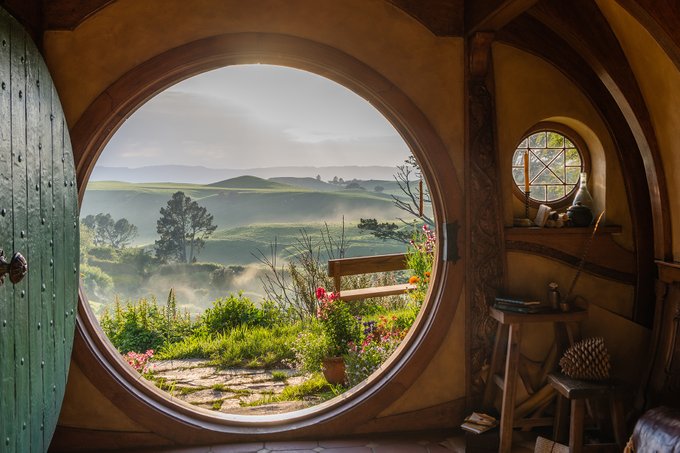 a hobbit house in hobbiton