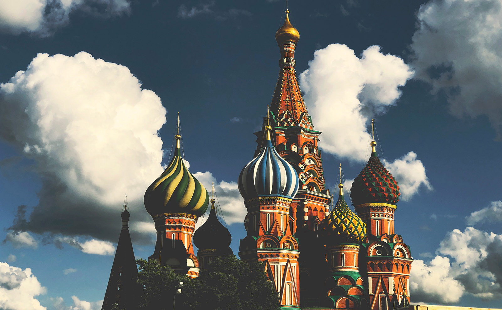 st. basil's cathedral in red square, moscow.