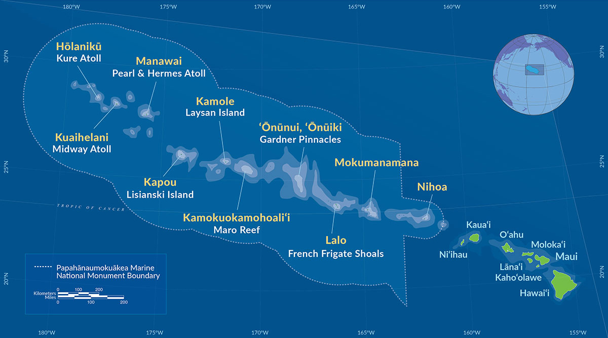 map showing the islands of the Papahanaumokuakea Marine National Monument
