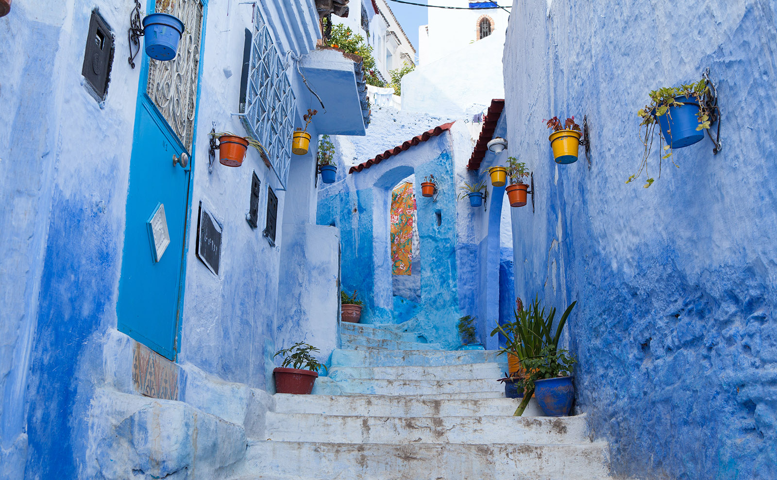 Chefchaouen, George Smiley, Europe Hikes, Bookish Hotels & More: Endnotes 05 January
