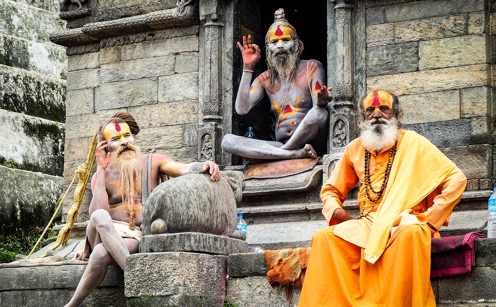 Hindu Holymen, Dark Academia, Storytelling Fests, Secret Language & More: Endnotes 16 October