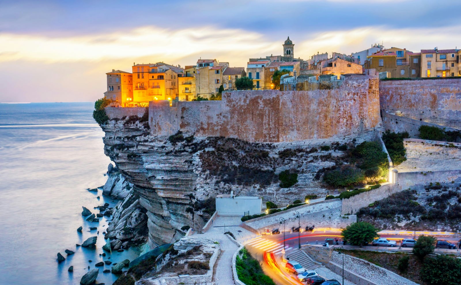Corsica, Diary Prompts, Ode to Dew, Rare Books Tour, Vintage Maps & More: Endnotes 08 May