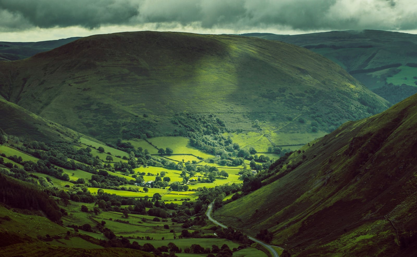 North Wales, Good Marginalia, Literary Adaptations, Ghosts & More: Endnotes 03 October
