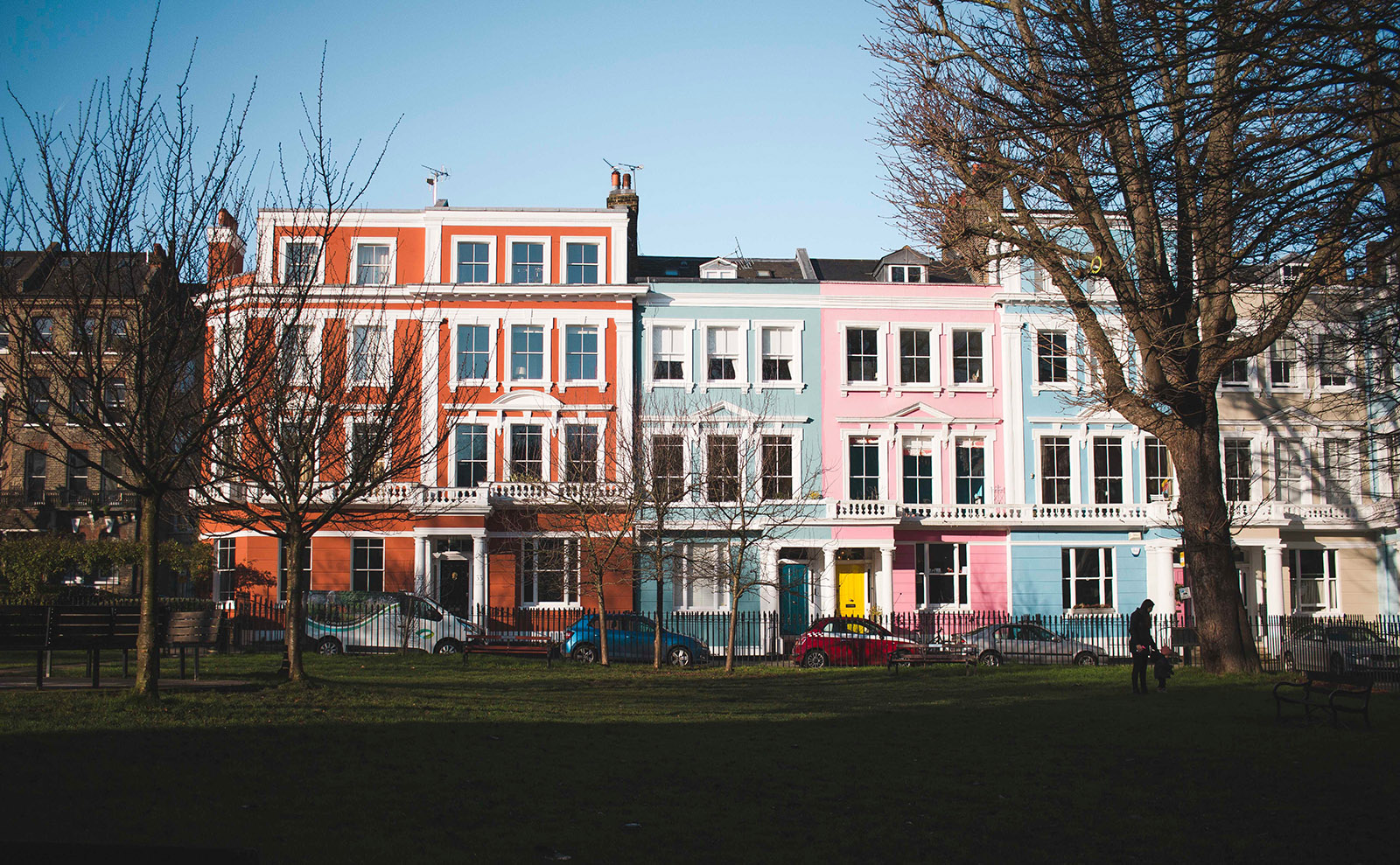pastel-colored houses in the primrose hill neighborhood of london